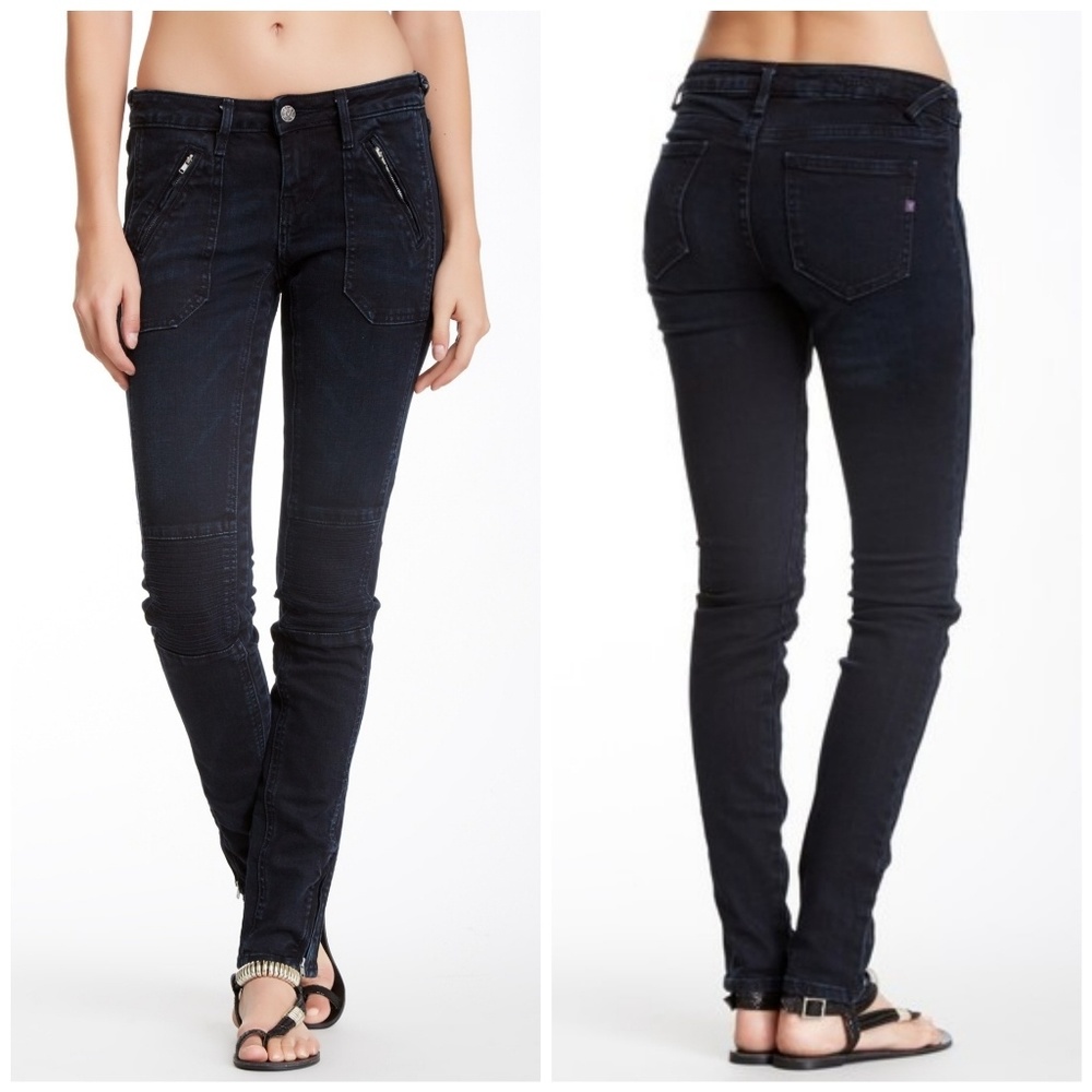 Never worn! Vigoss skinny jeans!